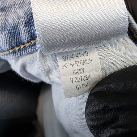 Old Navy Jeans Womens 12 Extra High-Rise Sky Hi Straight Button Fly Raw Hem - Picture 13 of 13